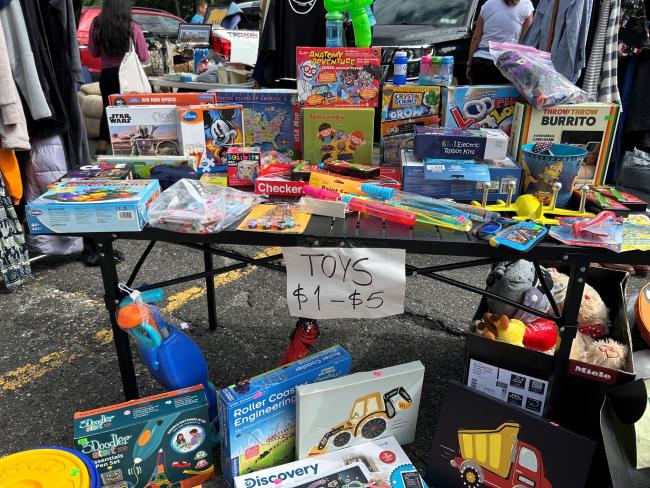 Toys 